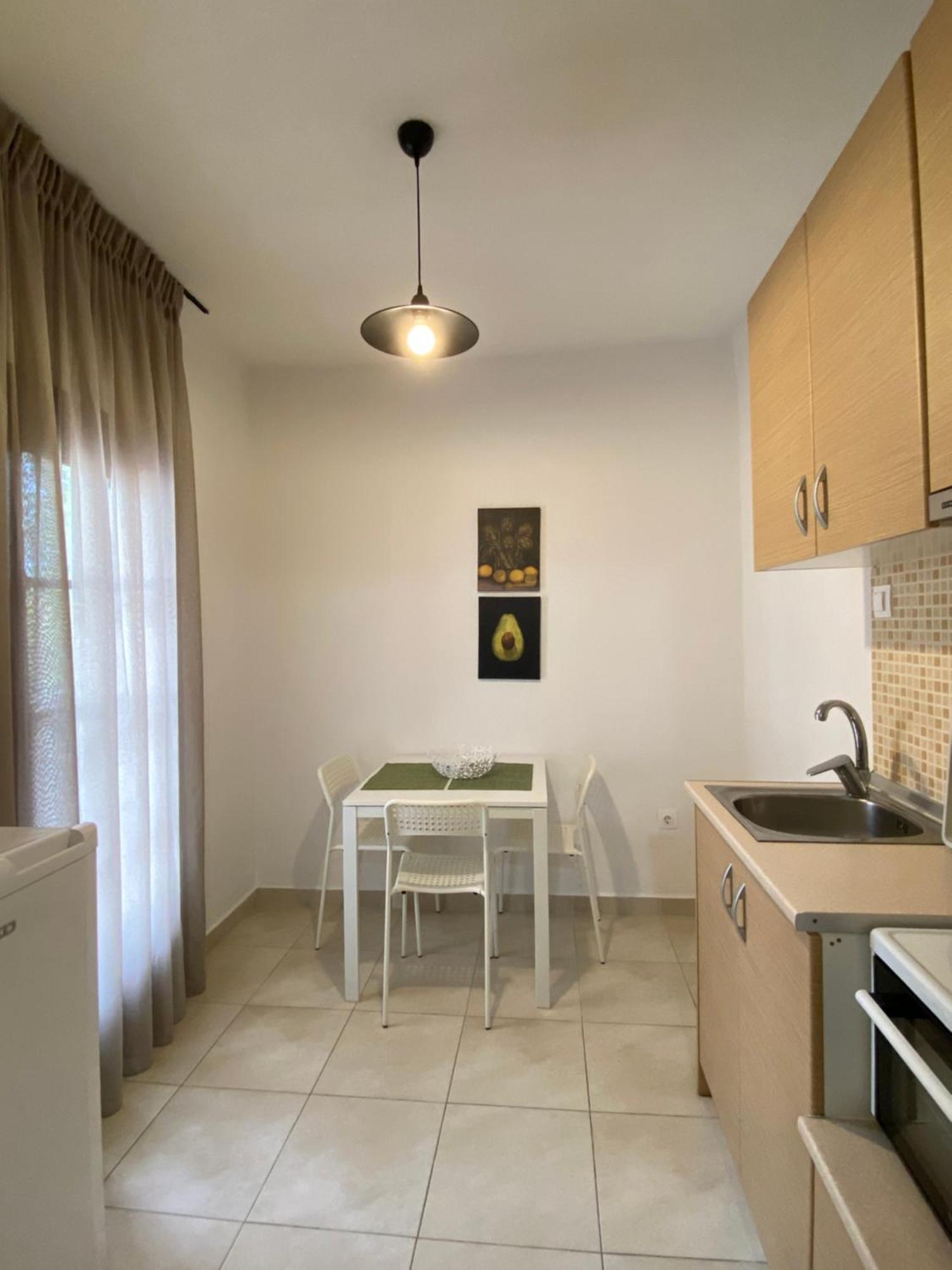 Georgoudi Apartments Никити Екстериор снимка